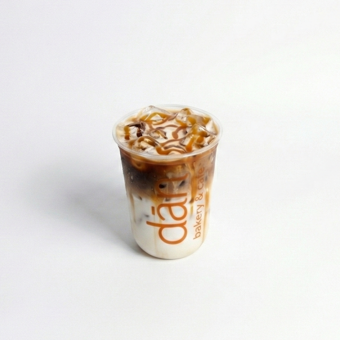 Iced caramel macchiato at dän Bakery & Café