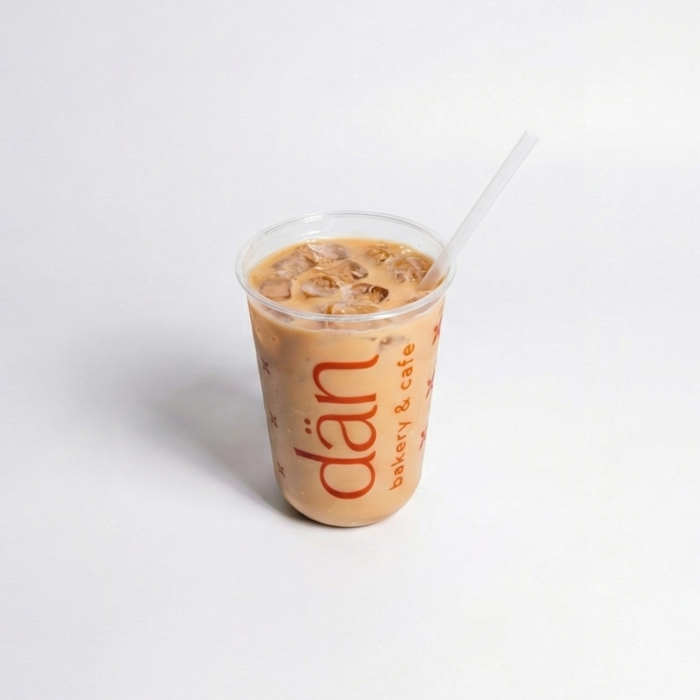 Iced latte at dän Bakery & Café